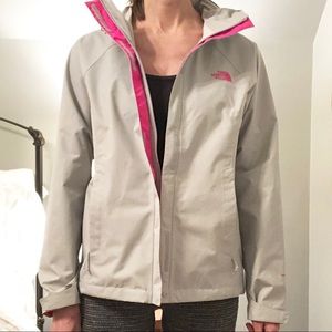 The North Face Venture 2, great condition, size S
